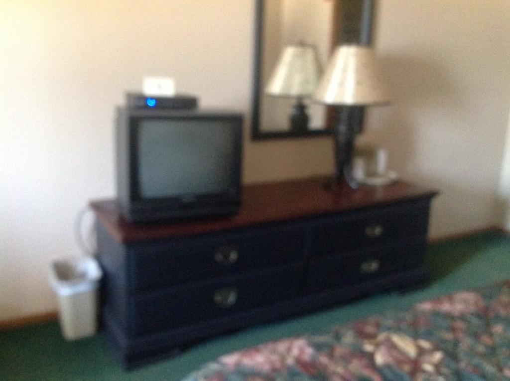 Riverwood Inn Glenwood Δωμάτιο φωτογραφία